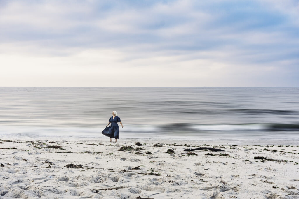 Leslie Levine BFA Photography Queens College self portrait beach