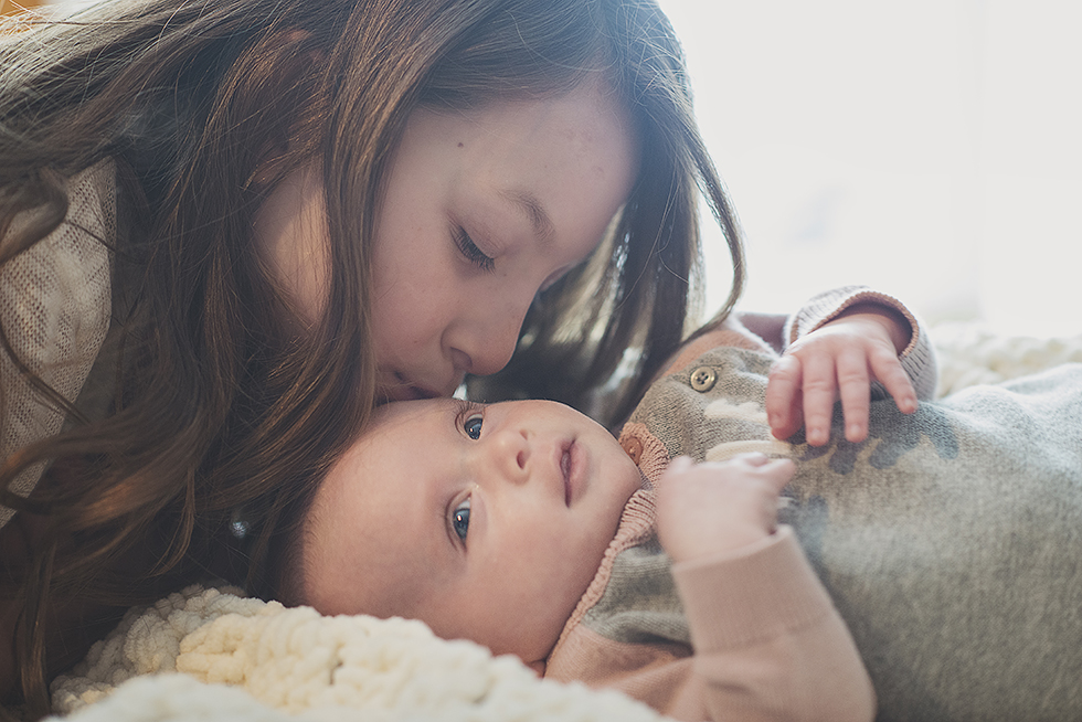 Long Beach newborn lifestyle in home session