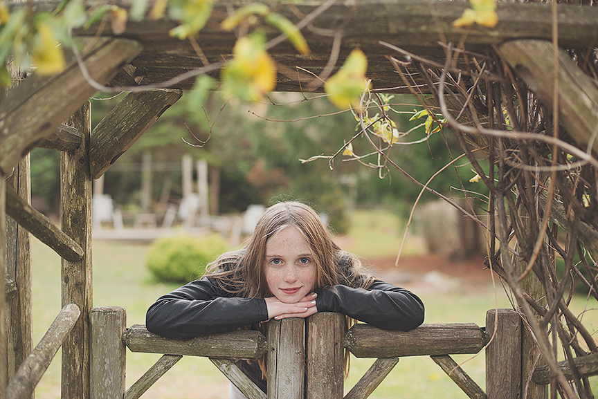 natural frame light portrait