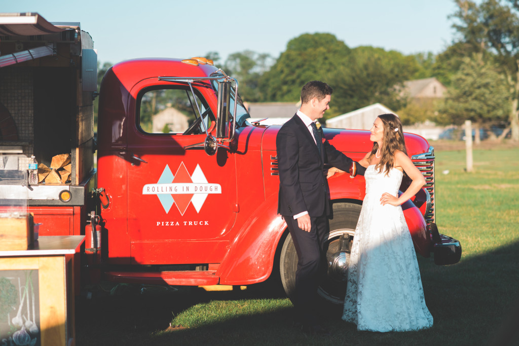 Hamptons-Wedding-Photographer-pizza-food-truck
