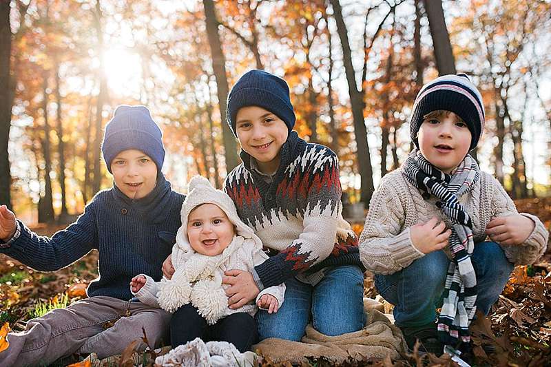 Long Island Family Photography hats and scarves at hempstead Lake state Park