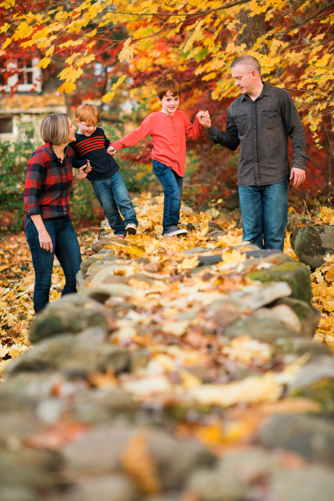 Rockville-Centre-Family-Photographer-plaid-fall