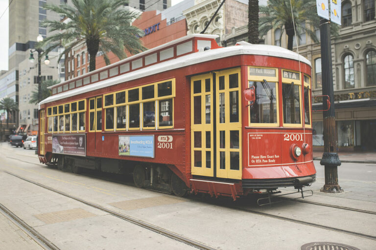 new orleans trolley