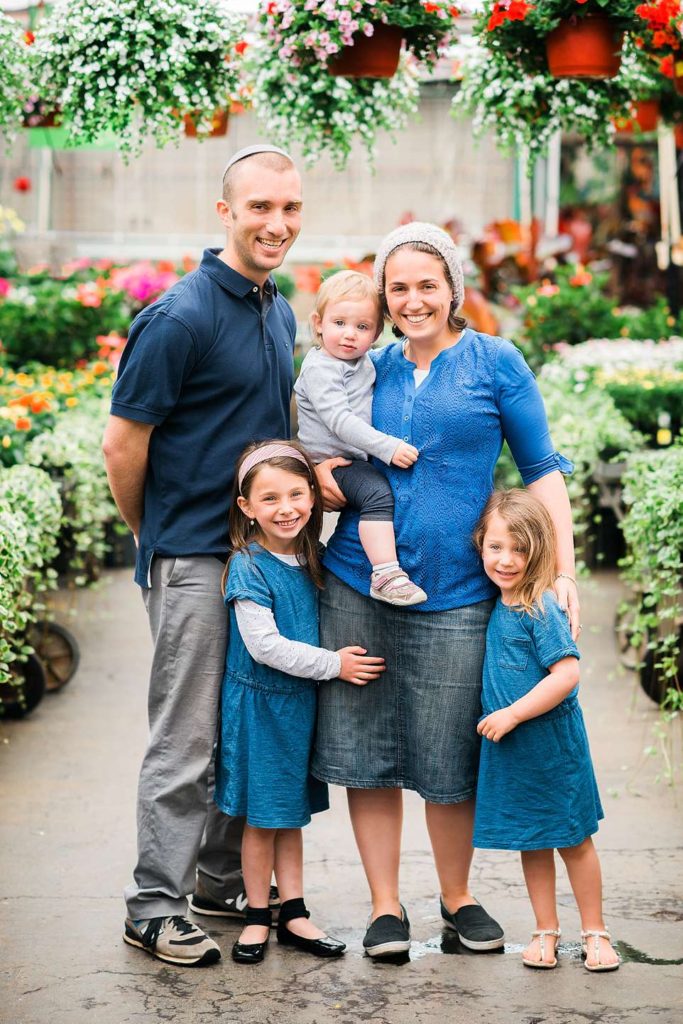 family of five at Dee's Nursery