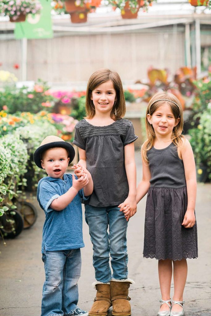 brother and sisters at Dee's Nursery