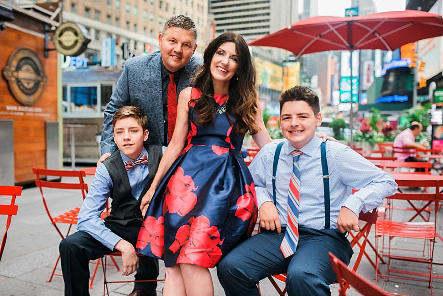 New York City Family Photographer in Times Square