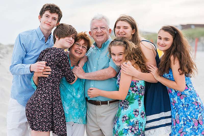 Long Beach Family Photographer grandparents and grandkids on the beach