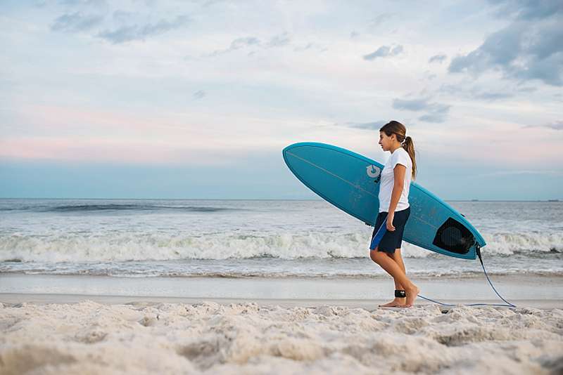 long-island-new-york-pre-bat-mitzvah-photo-shoot surfer girl in Long Beach