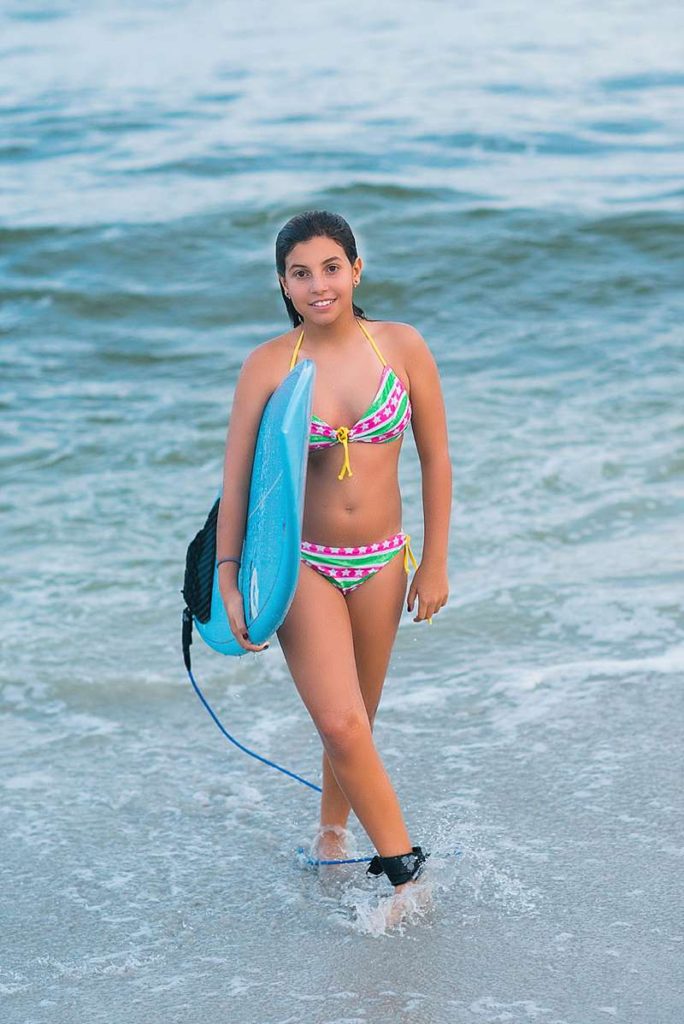 long-island-new-york-pre-bat-mitzvah-photo-shoot surfer girl