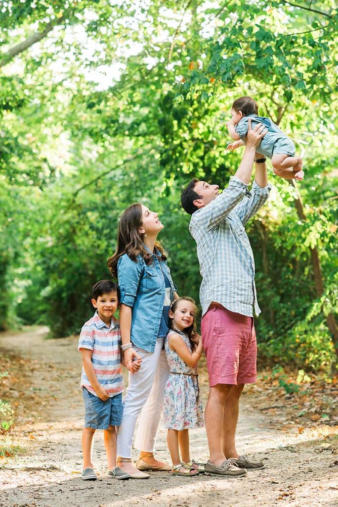 family photos at Hempstead Lake State park 