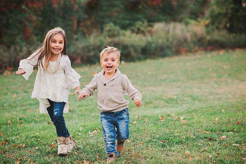 Rockville Centre Family Photographer kids playing