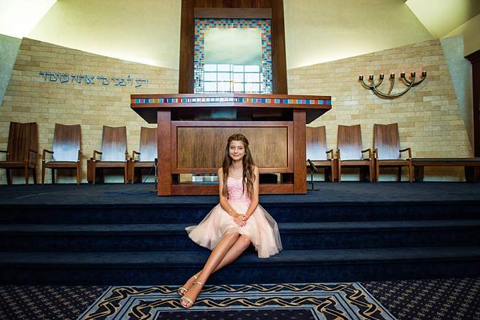 Long Island Bat Mitzvah Photos temple avodah bima photographer