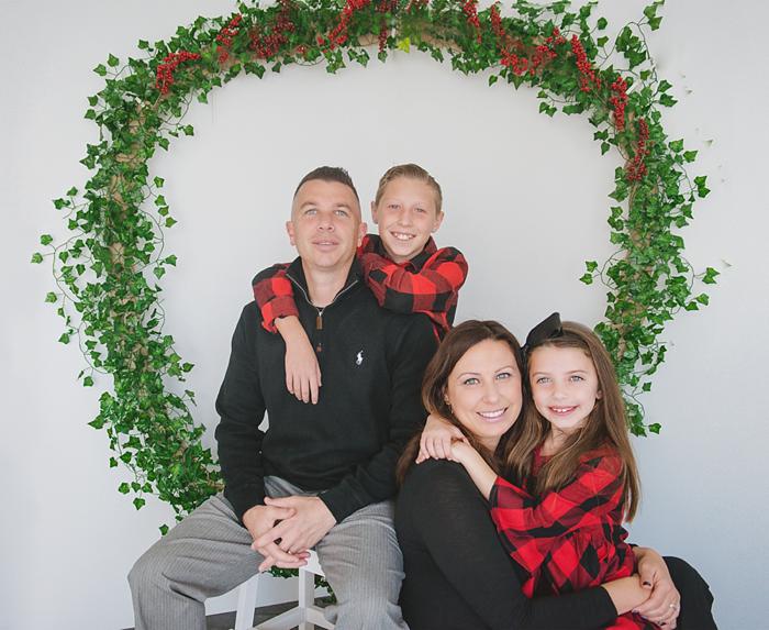 Long Island Christmas Card Mini family in red plaid