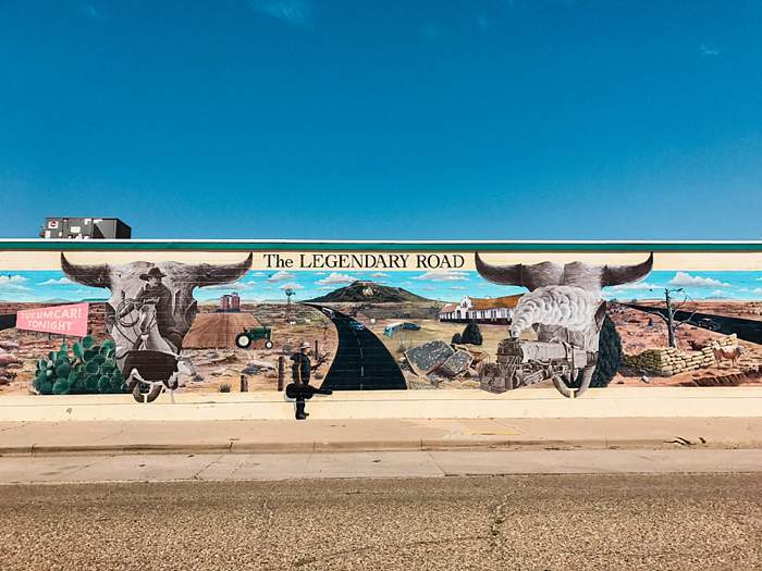 route 66 themed mural in Tucumcari NM