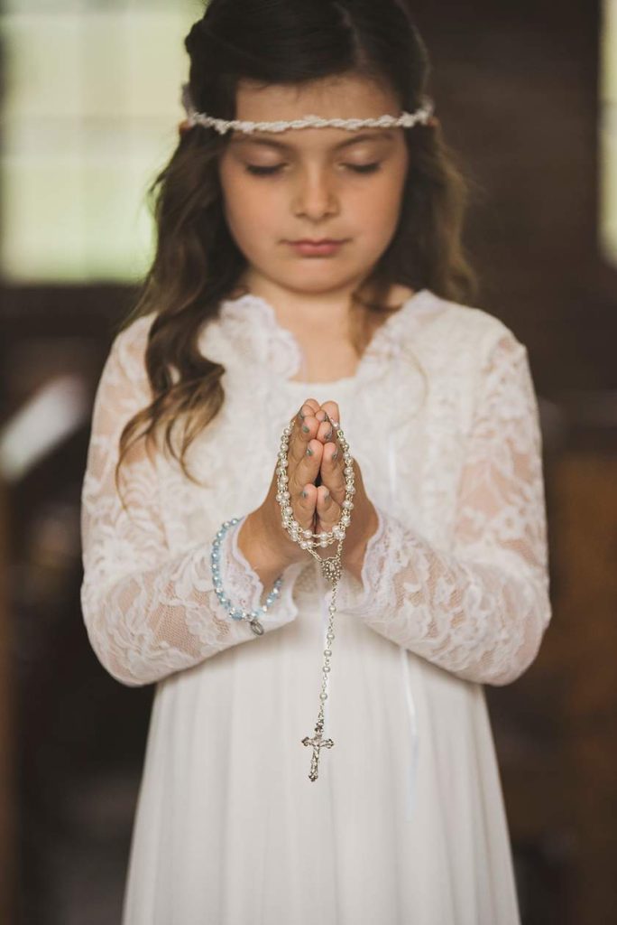 Long Island Communion Photos prayer hands