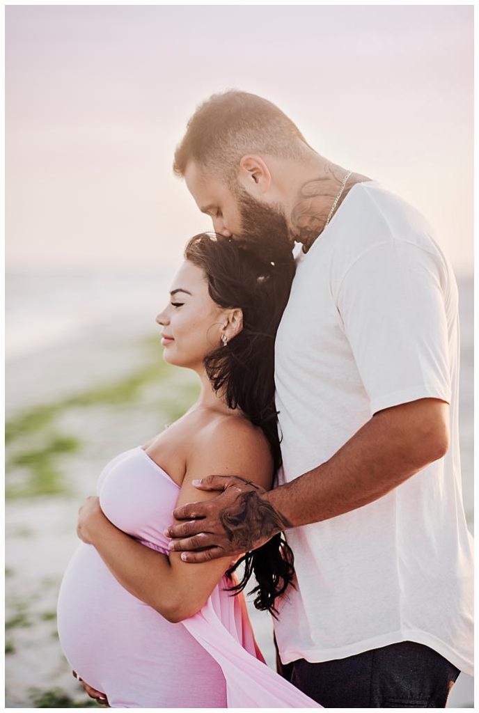 Long Island Beach Maternity Photos kisses