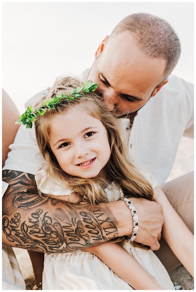 Long Island Beach Maternity Photos dad love 