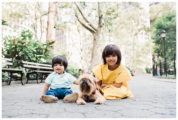 Manhattan Family Photos Madison Square Park kids with the dog