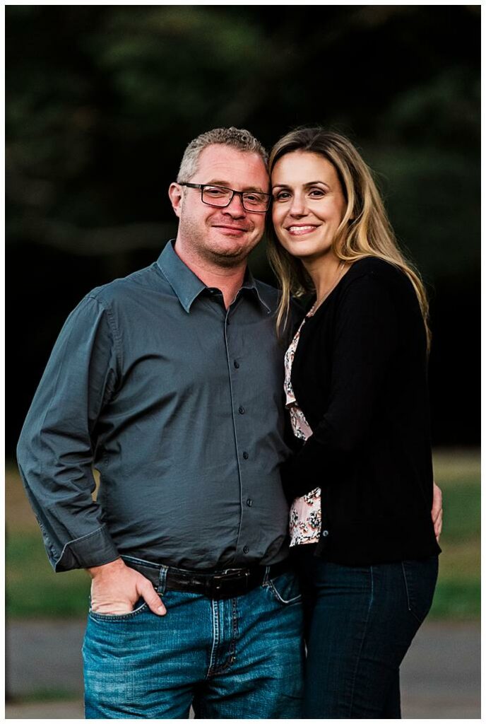 Ally Pond Park Couple with dog photos portrait