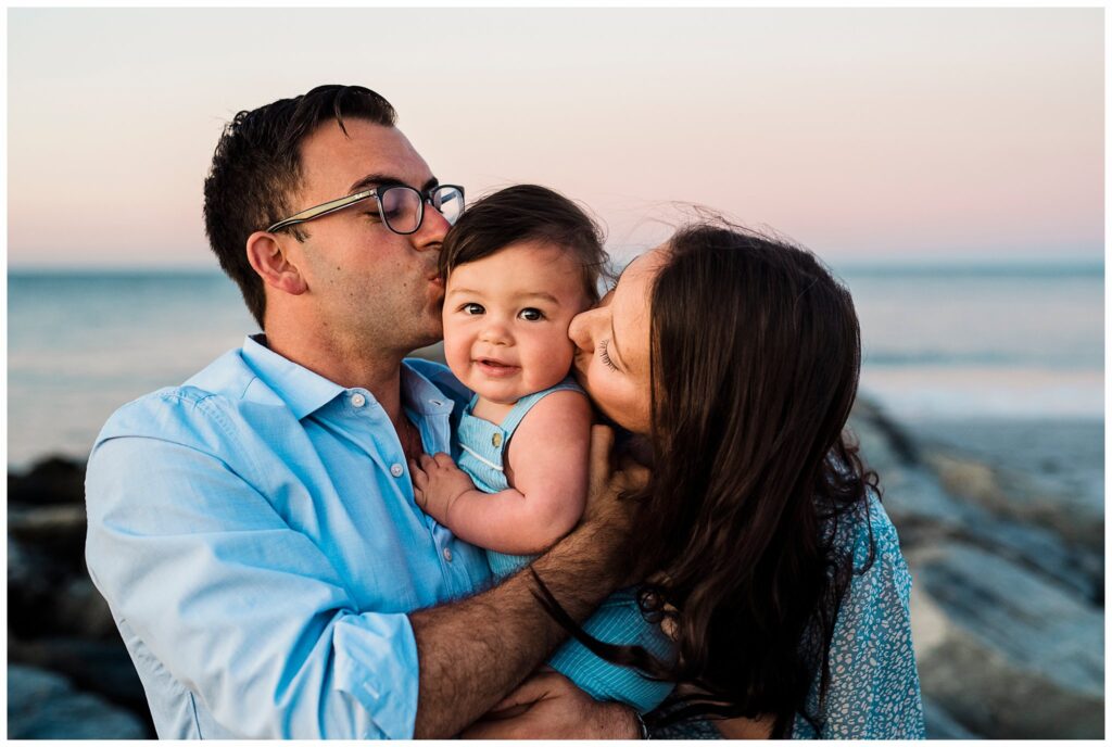 Point Lookout Family Photos kisses