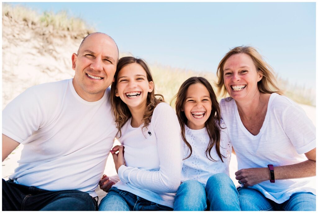 Long Island Beach Family Photos family of 4