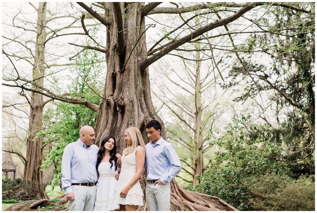 Boulder Denver Family Portraits family with a tree