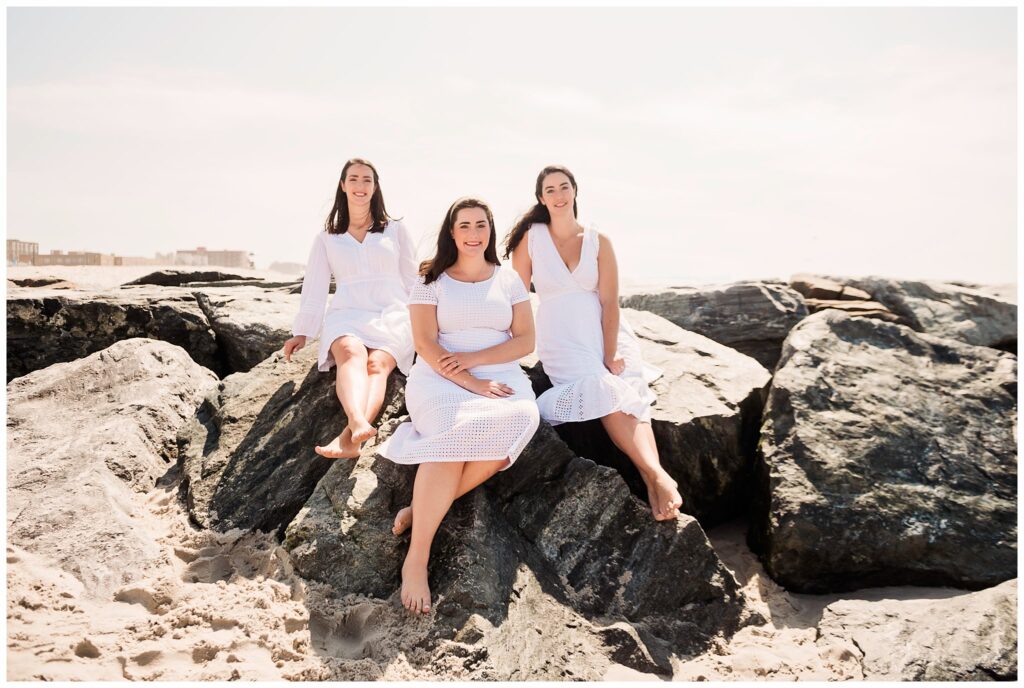 Adult Family Beach Photos three sisters