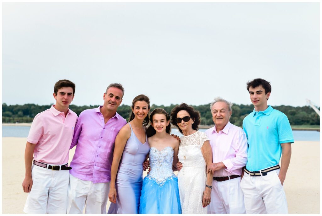 Long Island Beach Bat Mitzvah Photos the whole fam