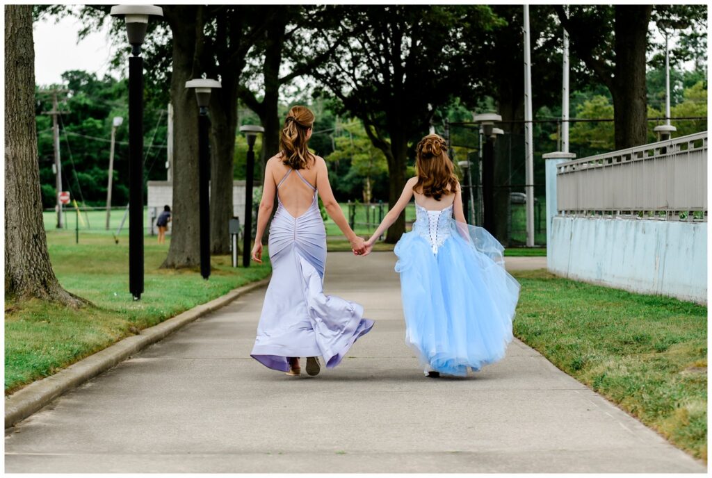 Long Island Beach Bat Mitzvah Photos with mom