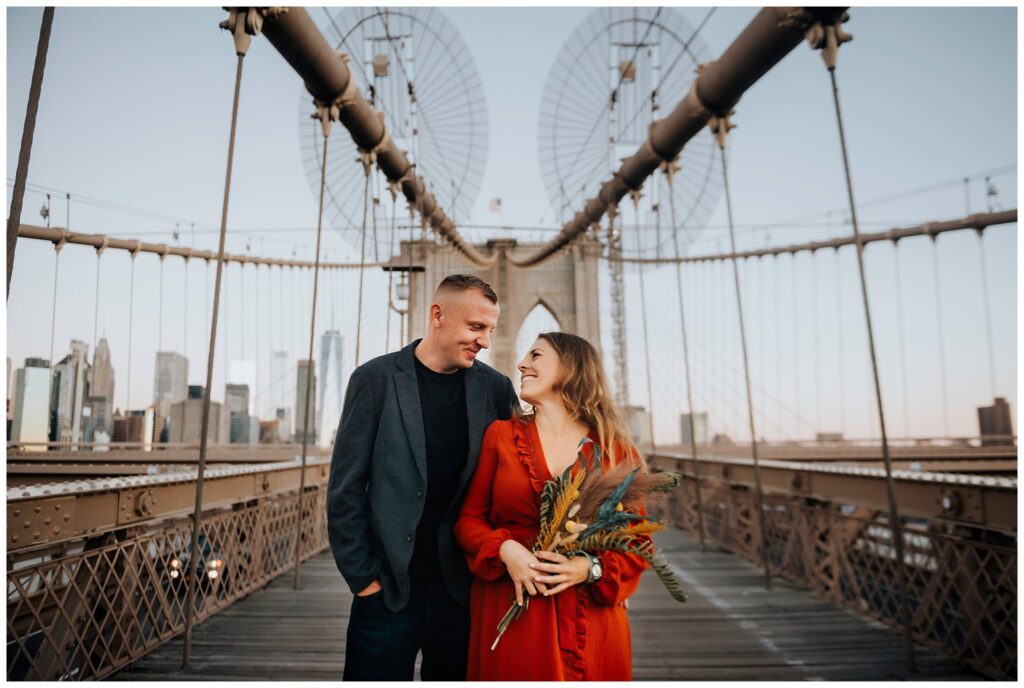 Brooklyn Bridge Engagement Photos romantic
