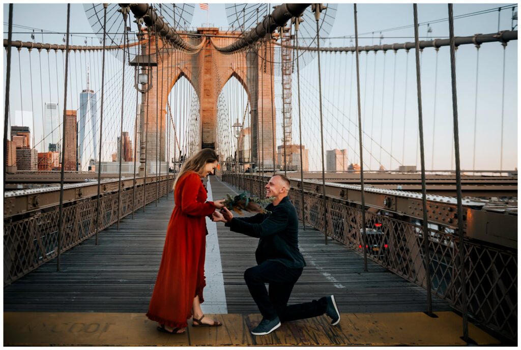 Brooklyn Bridge Engagement Photos proposal
