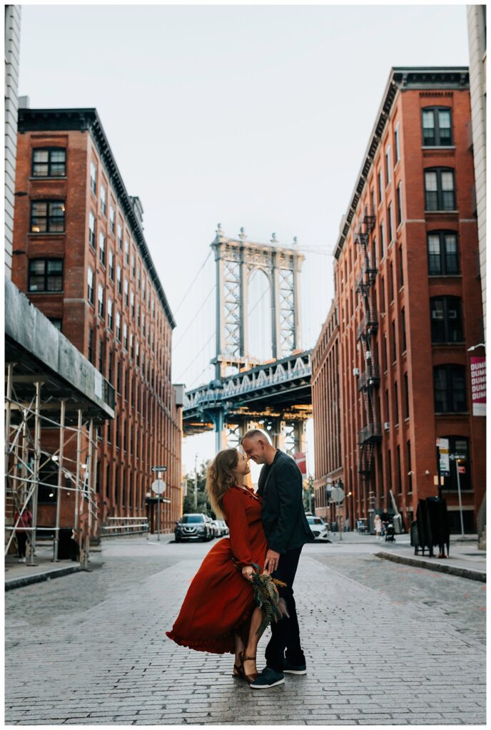 Brooklyn Bridge Engagement Photos iconic 