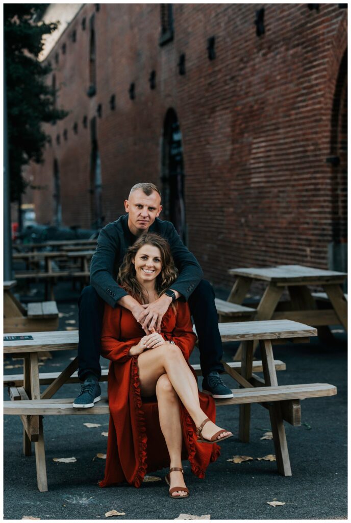 Brooklyn Bridge Engagement Photos hugging