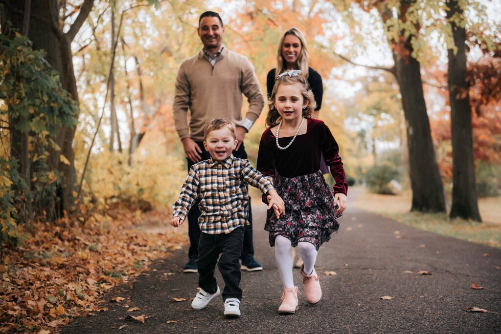 Massapequa Preserve Family Photos fall leaves