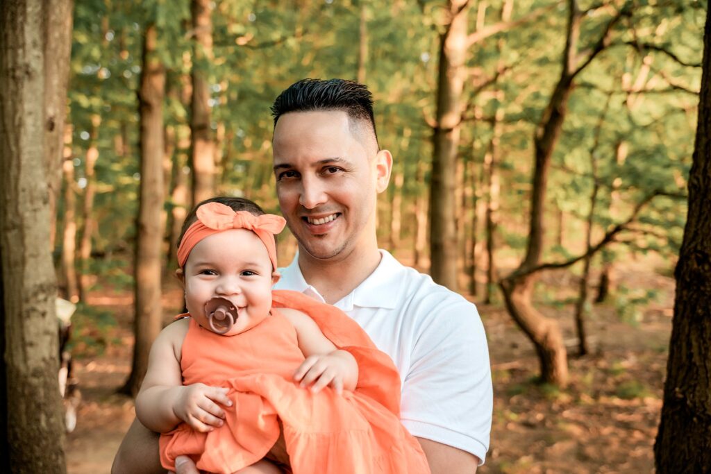 Family Photos Hempstead Lake State Park Oceanside dad and baby