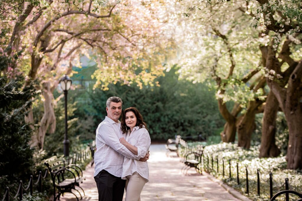 Adult Children Family Photos Central Park blooming trees