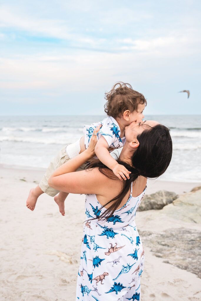 Oceanside Family Photos in Long Beach mom and baby