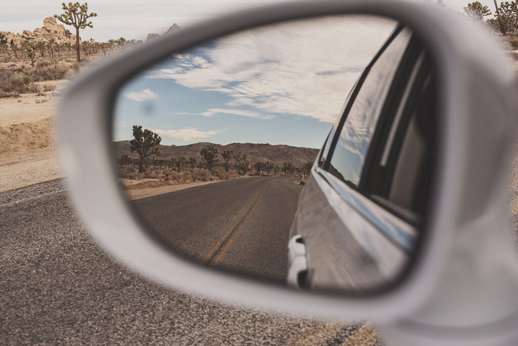 5 elements of composition for better photos framing rear view mirror