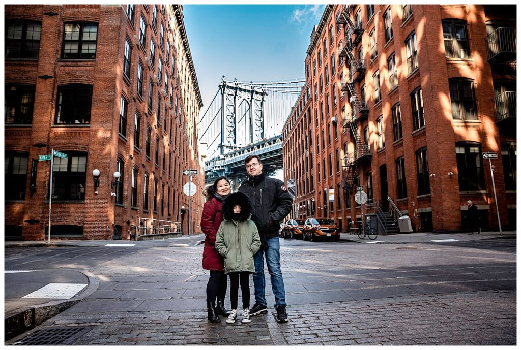 An Easy Going Family Session at Brooklyn Bridge Park Manhattan bridge