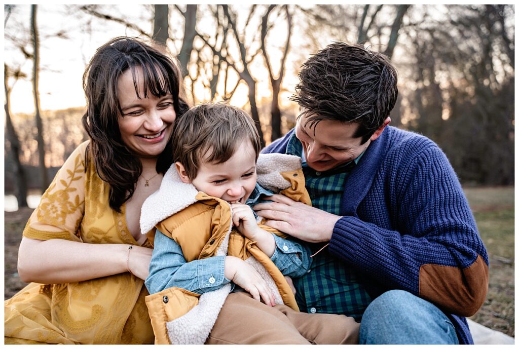 Sweet Family Photos with New Baby Bump tickle pose