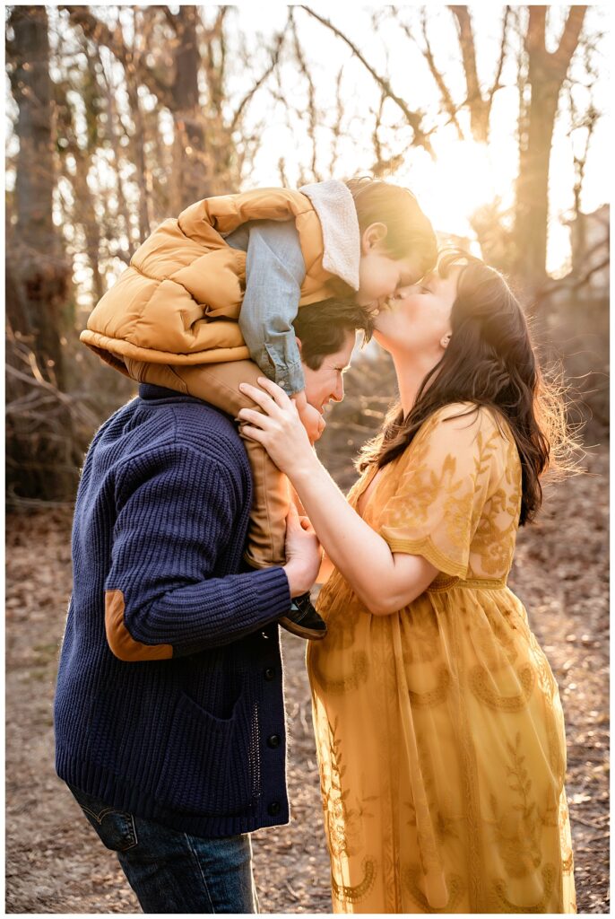 Sweet Family Photos with New Baby Bump natural breezy heartfelt