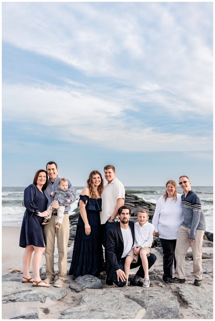 Special Extended Family Photos for Mom and Dad's Anniversary on the beach
