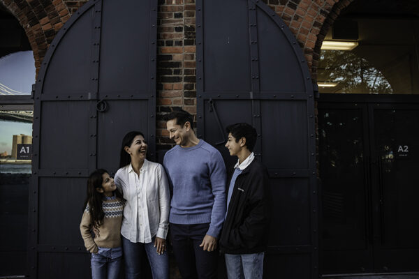 New York city family photos at Brooklyn Bridge family of 4