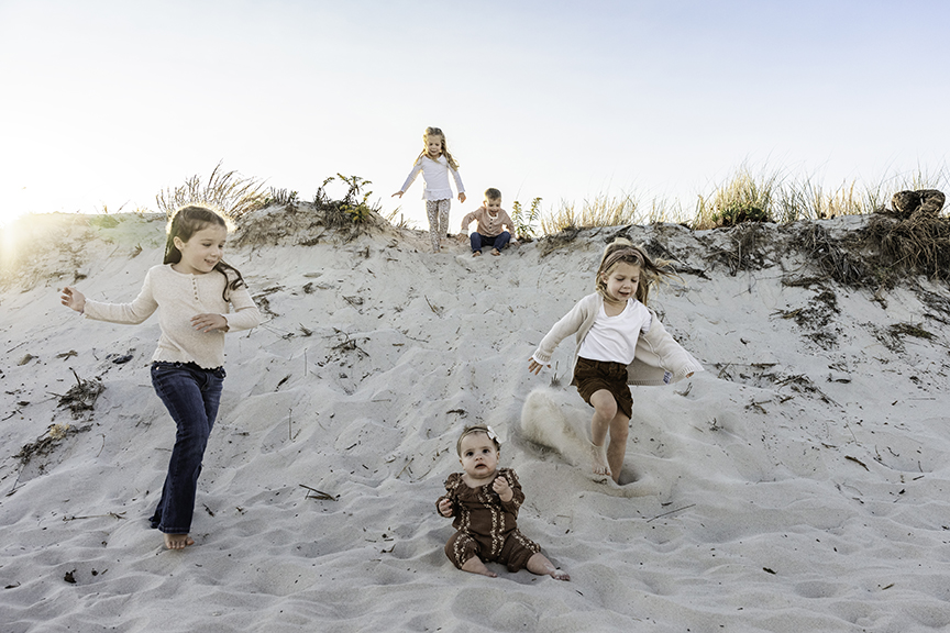Long Island Extended Family Photographer sand dune