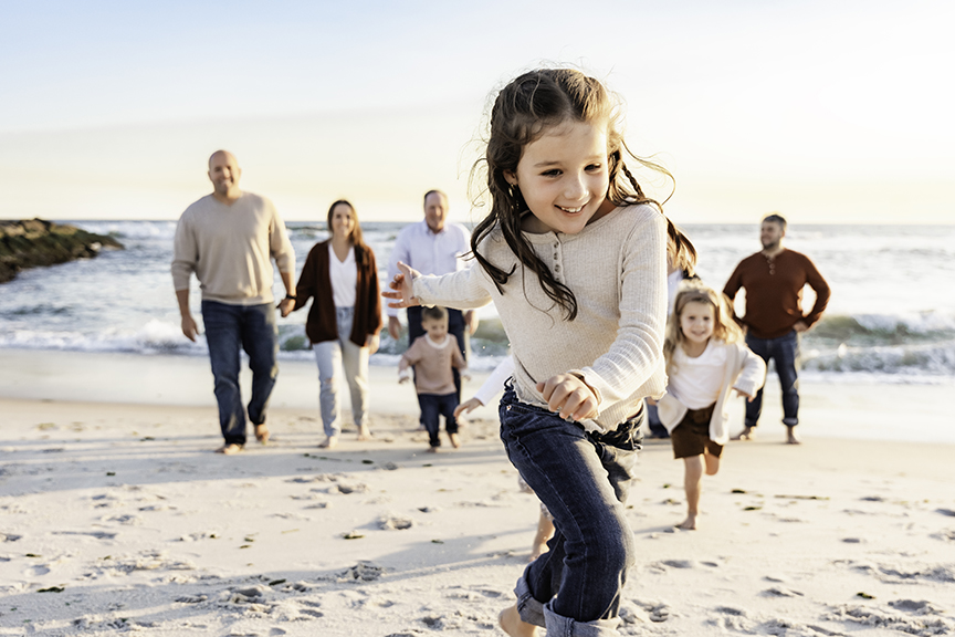 Long Island Extended Family Photographer playful