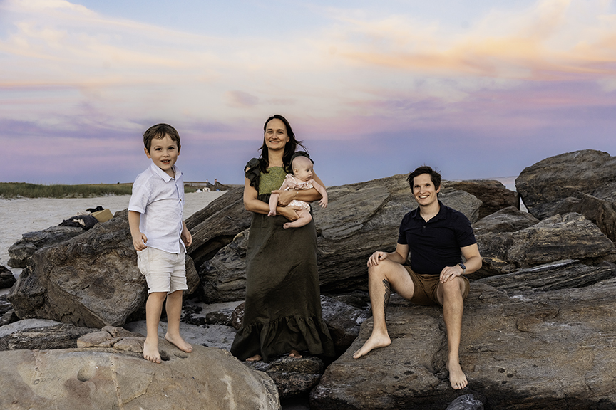 Easy Going Family Photos at the beach on Long Island on the jetty