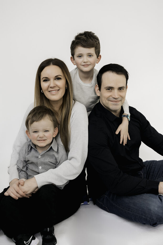 Bright and Modern Family Photos in the Studio floor pose